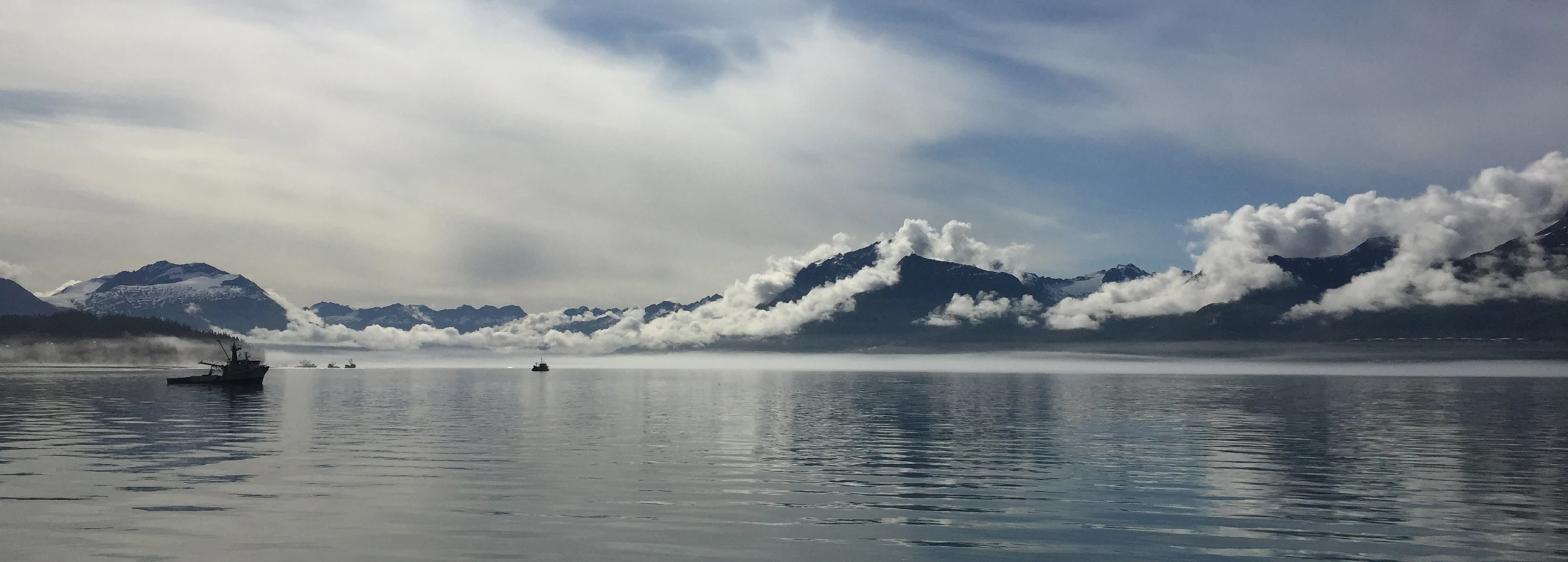 scenic-landscape-with-ship